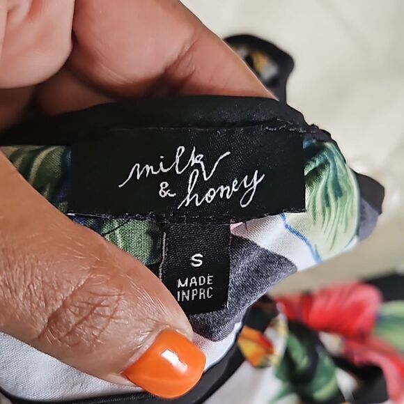 Milk & Honey Women's Tropical Floral Pattern Asymmetric Hem Maxi Dress Small Red - Picture 6 of 16